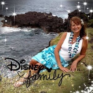 Meet your Posher, Carol